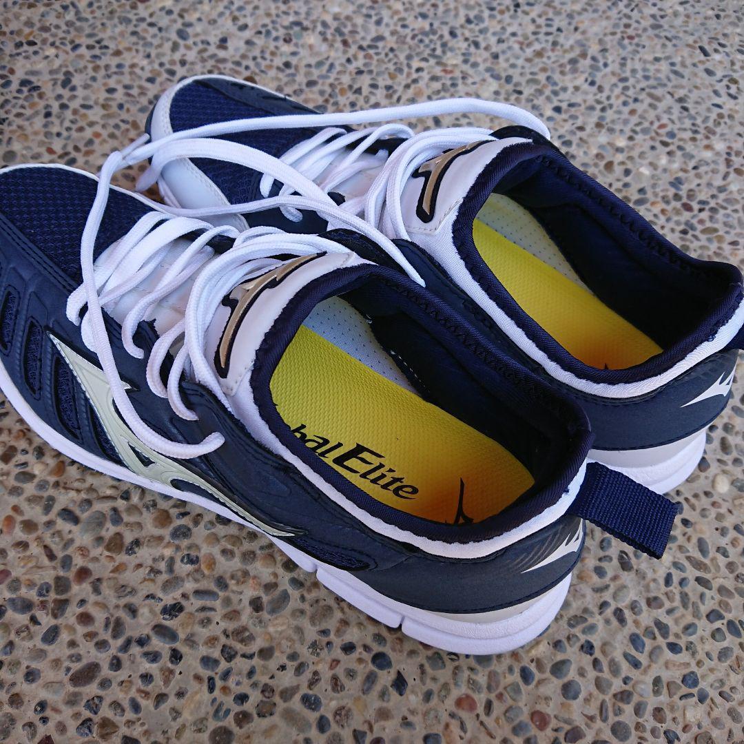 Mizuno Global Elite トレーニングシューズ ネイビー/ホワイト