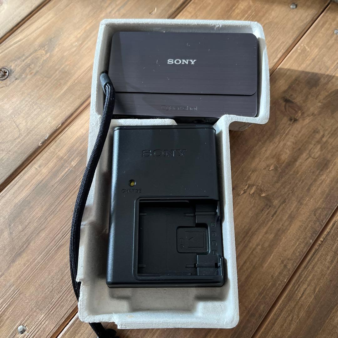 ご予約の品です　ソニー　デジカメ　サイバーショット