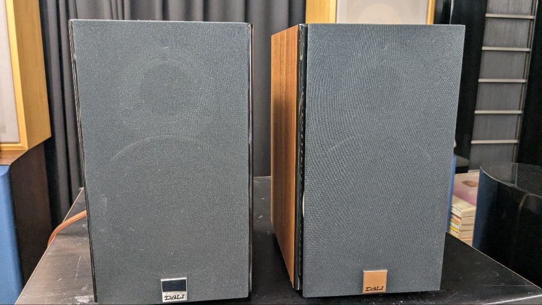 ■DALI ZENSOR 1 使用短いです　状態良し　ダリ