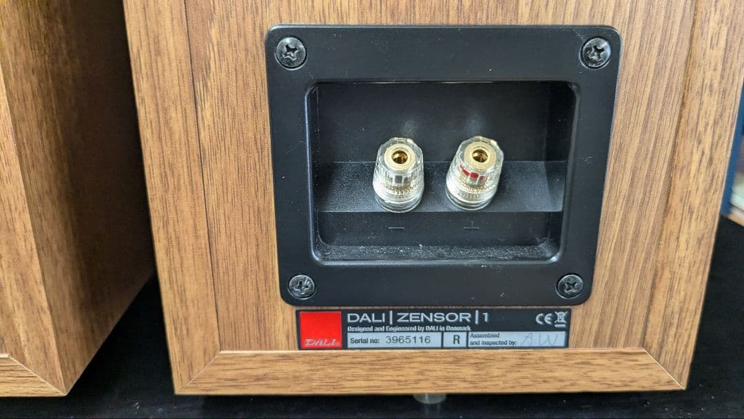 ■DALI ZENSOR 1 使用短いです　状態良し　ダリ