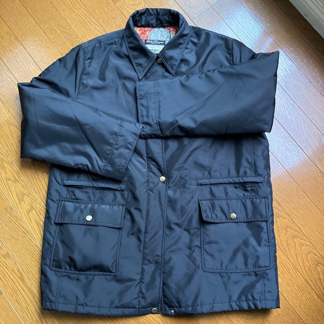 サルバト一レフェラガモ　上着