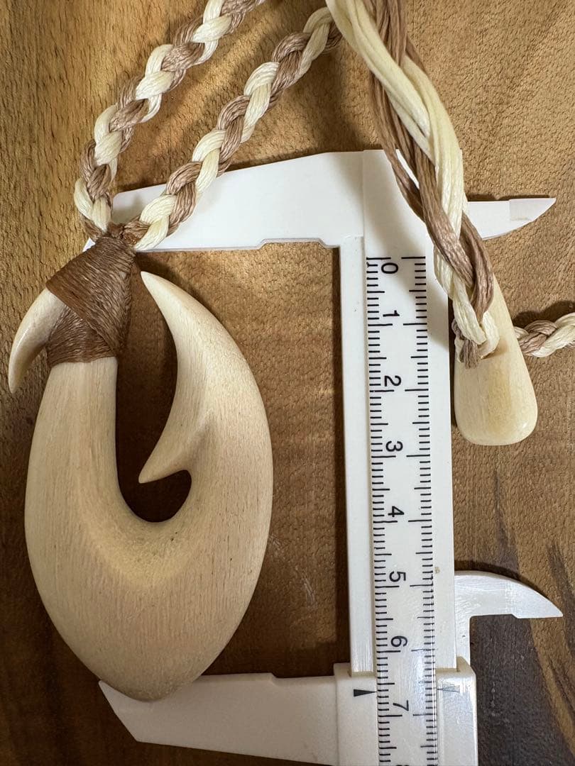 ボーンカービングネックレス(sw66)マッコウ