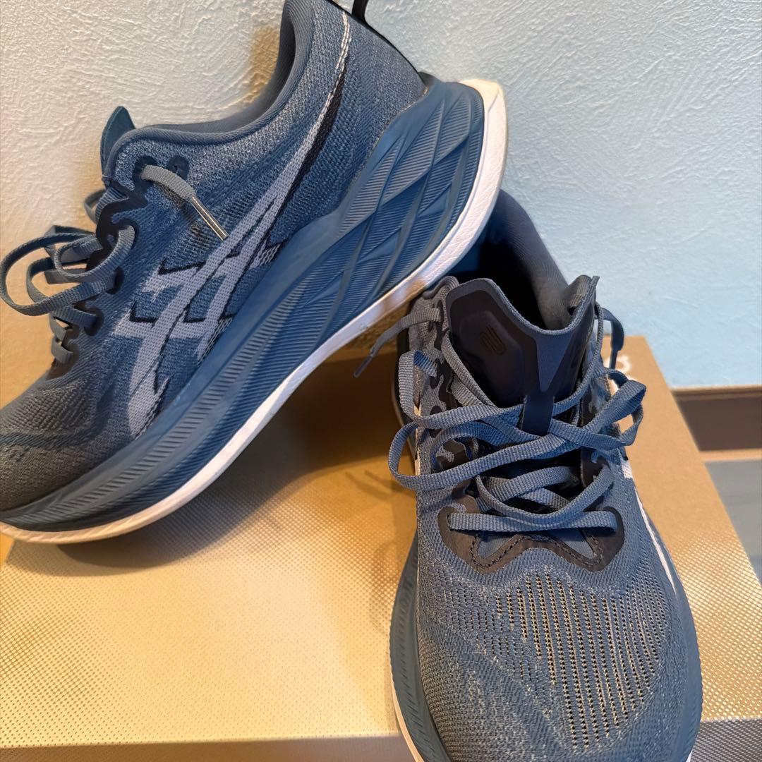 ASICS スーパーブラスト2 27cm