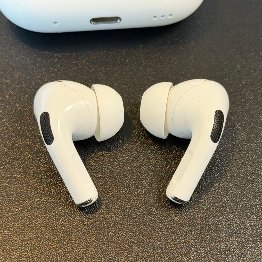 ［備品］Air pods pro 第二世代 MQD83J/A ライトニング