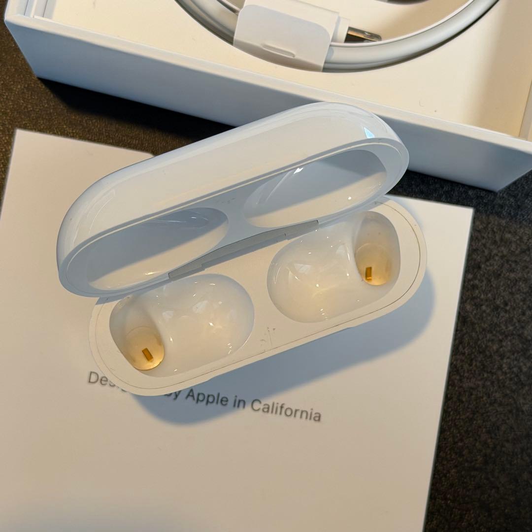 ［備品］Air pods pro 第二世代 MQD83J/A ライトニング