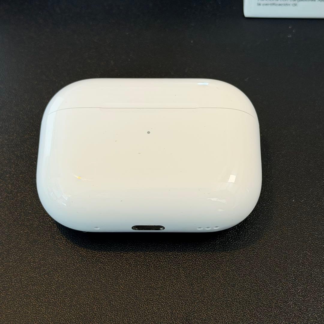 ［備品］Air pods pro 第二世代 MQD83J/A ライトニング