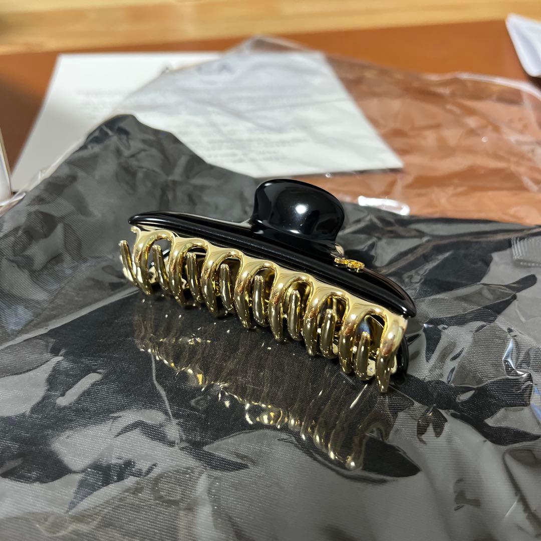 【新品未使用】ACCA バービー ヘア クリップ Mサイズ ブラック