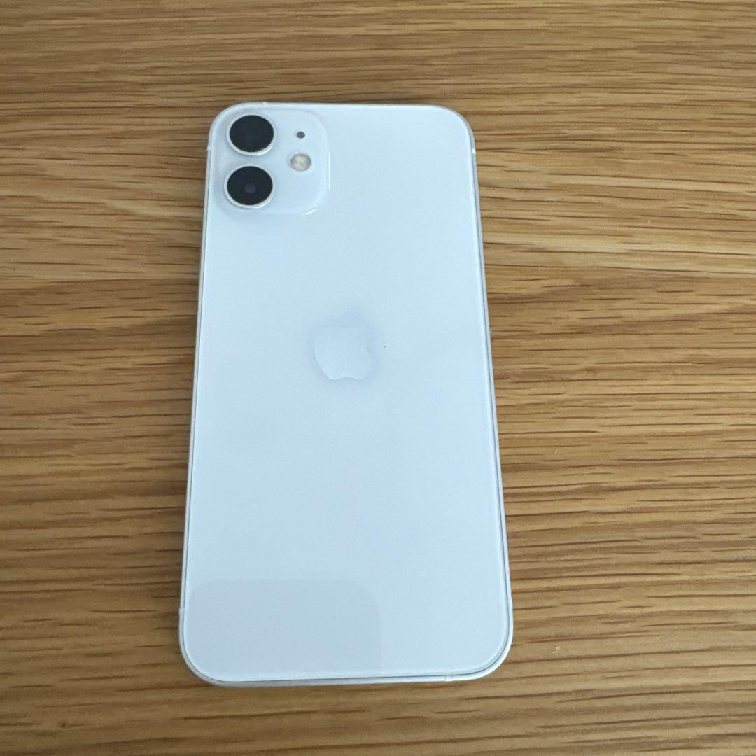 【美品】Apple iPhone 12 mini ホワイト 本体