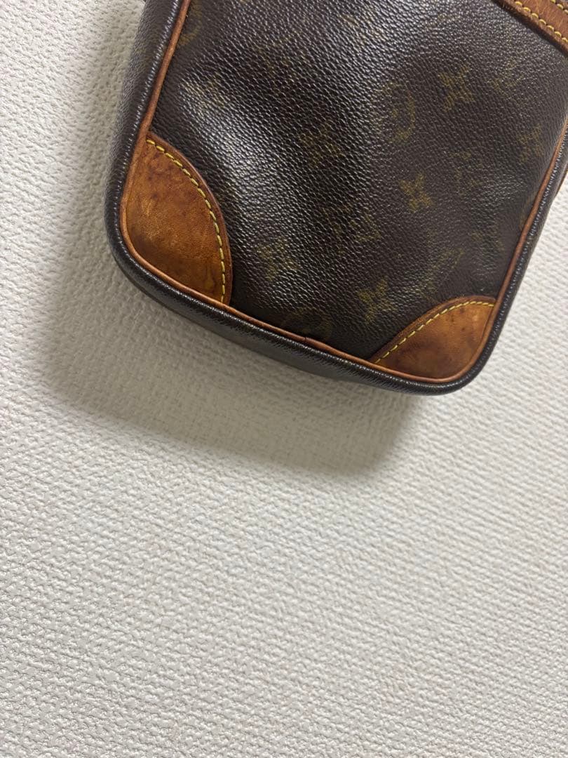 Louis Vuitton ショルダーバッグ