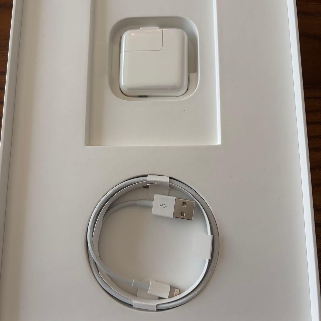 Apple iPad 第7世代Wi-Fiモデル32GB スペースグレー