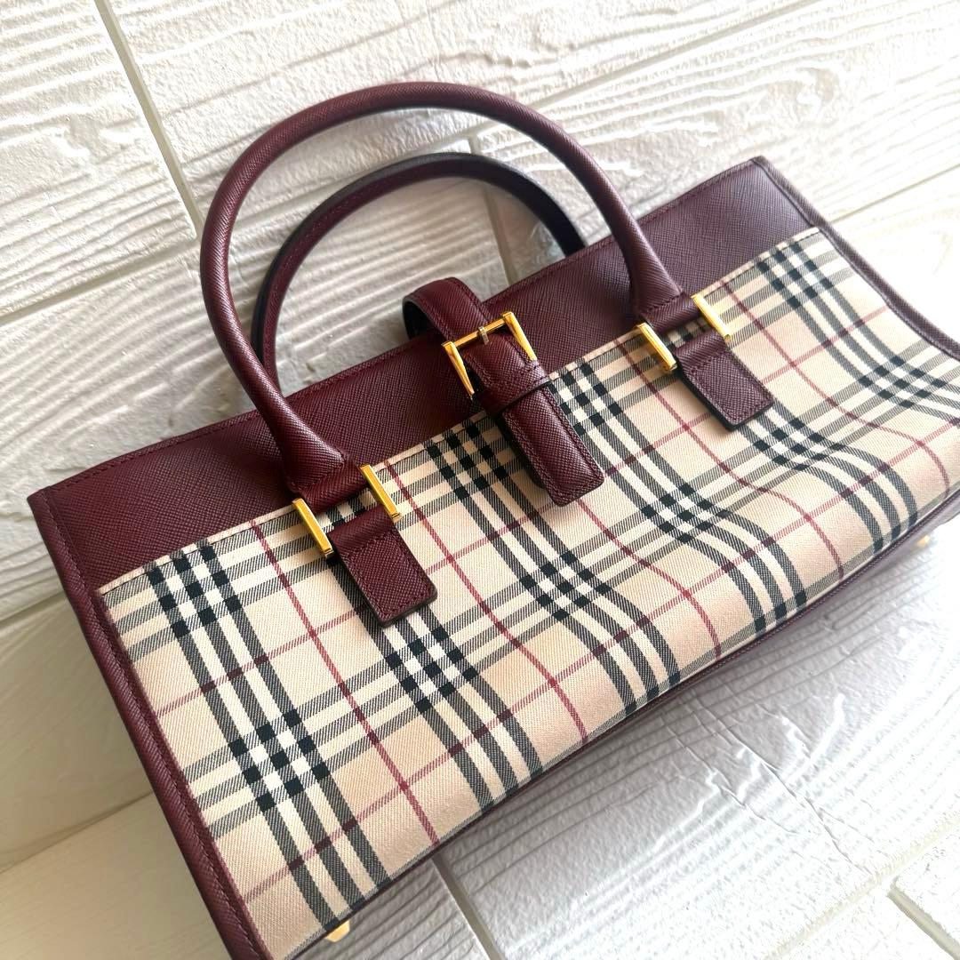 ⭐︎Burberry ⭐︎バーバリー　ハンドバッグ