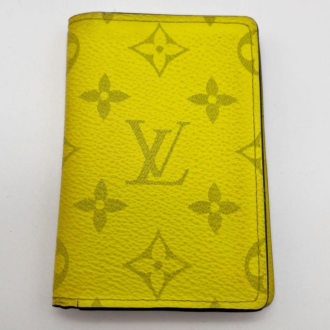 ルイヴィトン　オーガナイザードゥポッシュ タイガラマ　イエロー系　名刺入れ