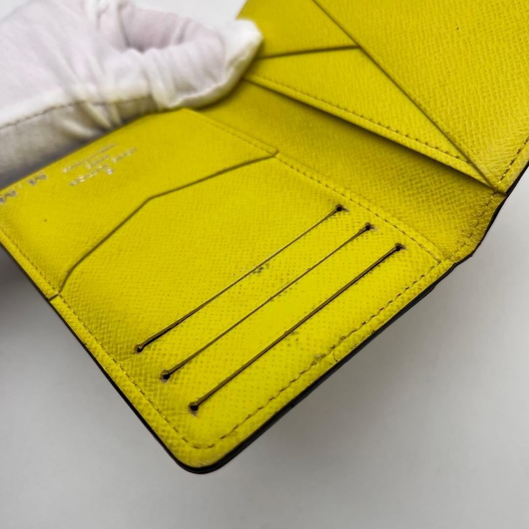 ルイヴィトン　オーガナイザードゥポッシュ タイガラマ　イエロー系　名刺入れ