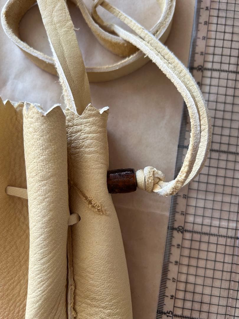 ディアスキン巾着　ベージュ