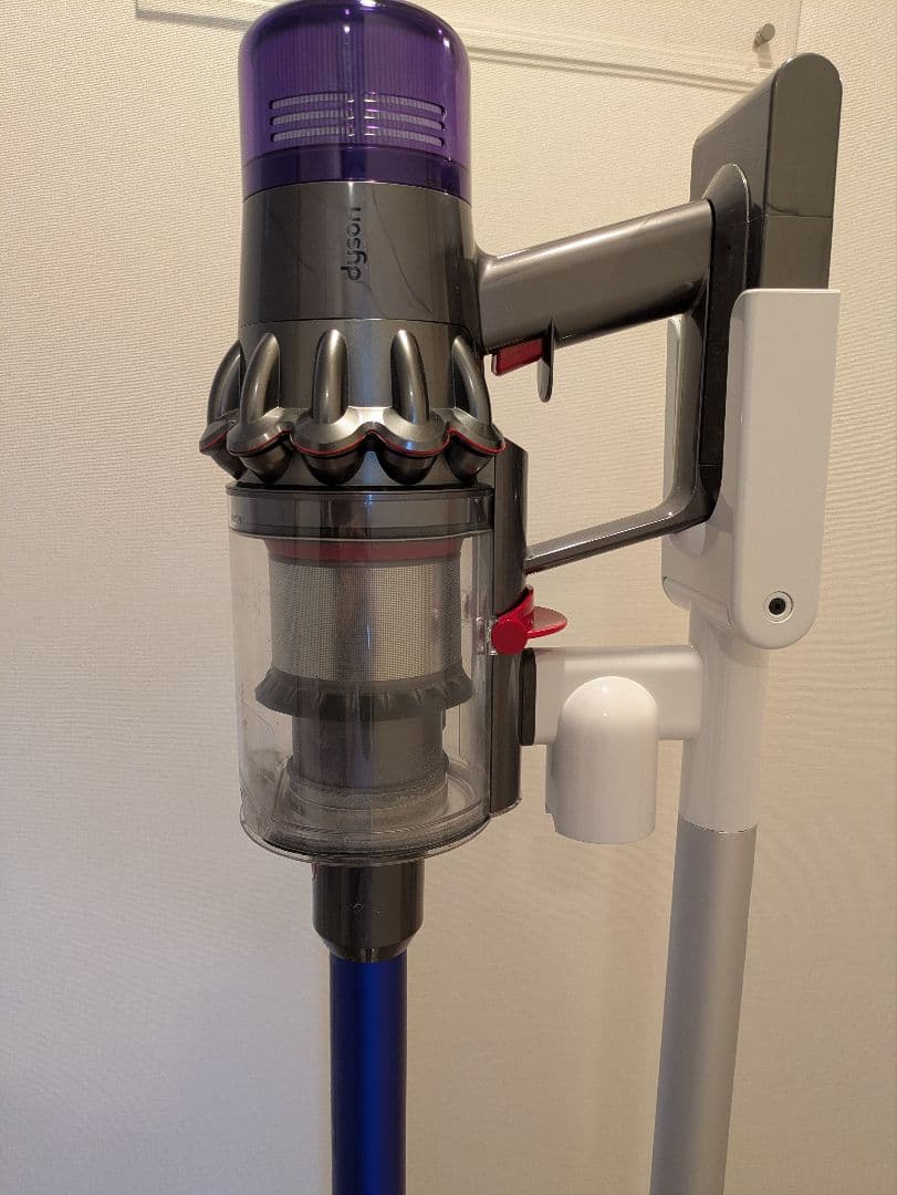 ジャンクDyson スティッククリーナーv11本体 スタンドアタッチメント6種類