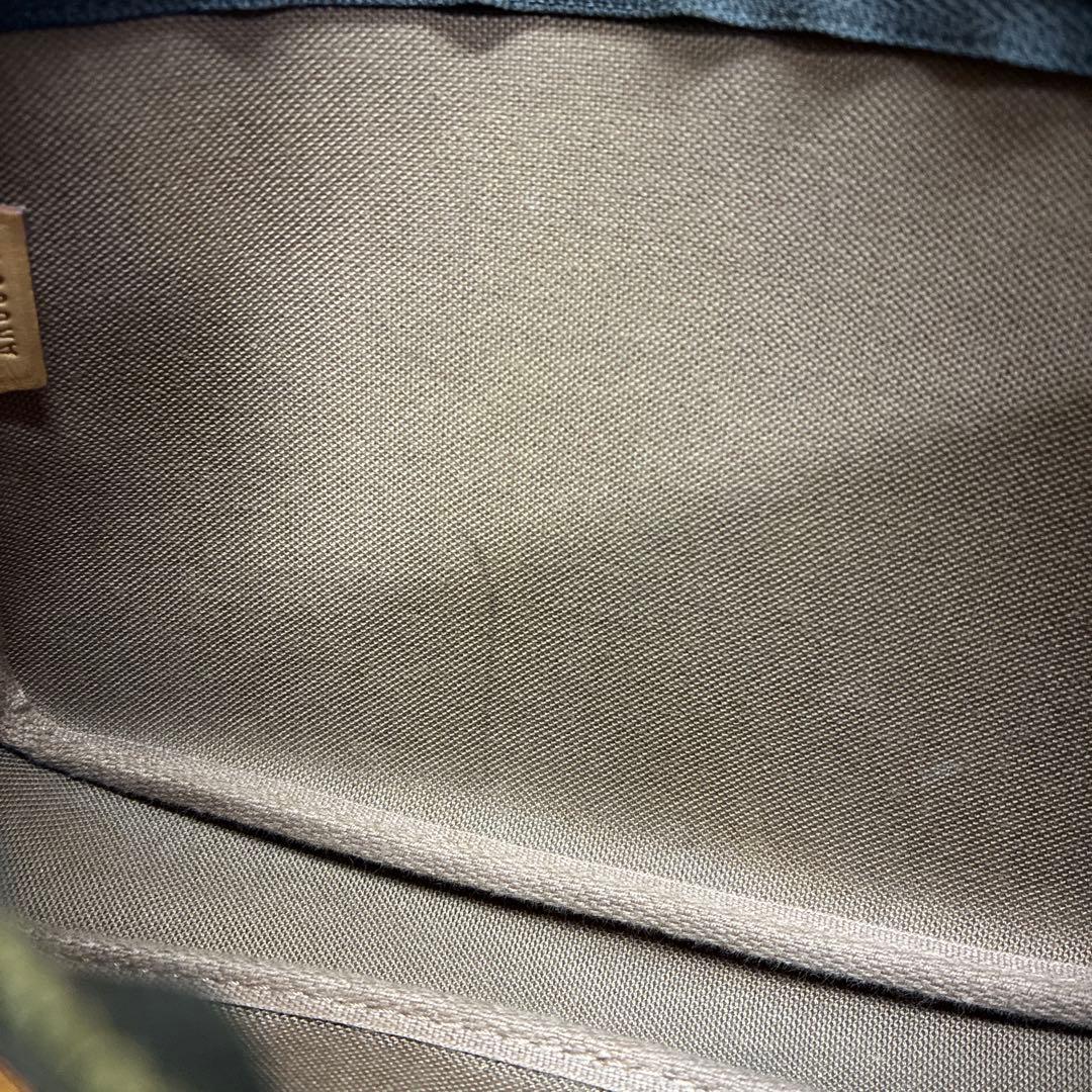 ルイヴィトン　モノグラム　アクセサリーポーチ　ミニバッグ　アクセソワール