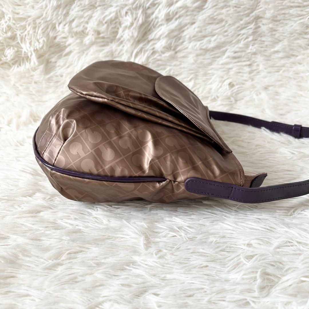 未使用✨ゲラルティーニ ソフティ　クロス　ショルダーバッグ