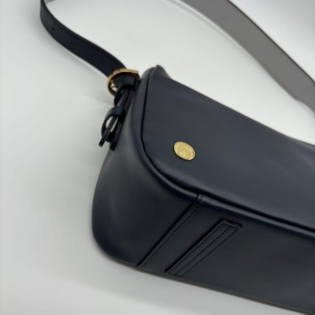 新品同様✨ADMJ アクセソワドゥマドモワゼル ショルダーバッグ ネイビー