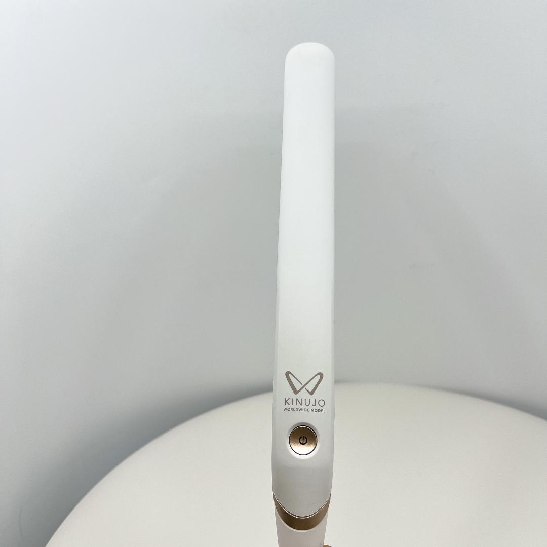 【美品】 KINUJO W ストレートヘアアイロン ホワイト 花柄 箱付き