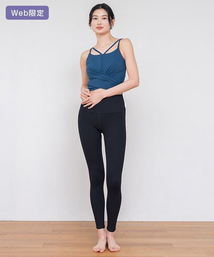 【SUKALA】ショートクロスキャミソール　レギンスセットアップ　ネイビーブルー