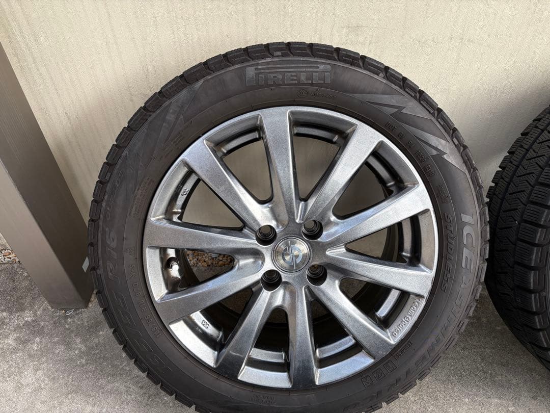 ラージャン様195/55 R16 スタッドレスタイヤ ホイールセット