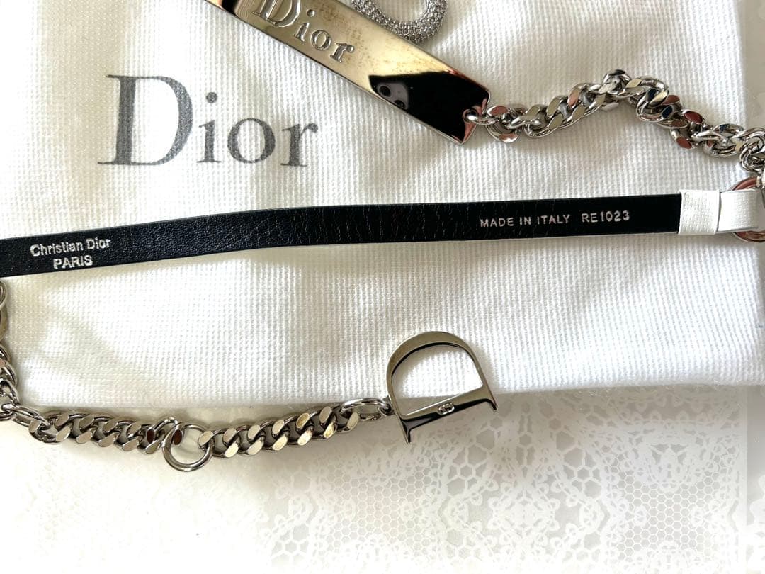 d*7様 Christian Dior ホワイト　チェーンベルト