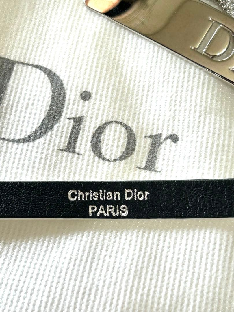 d*7様 Christian Dior ホワイト　チェーンベルト