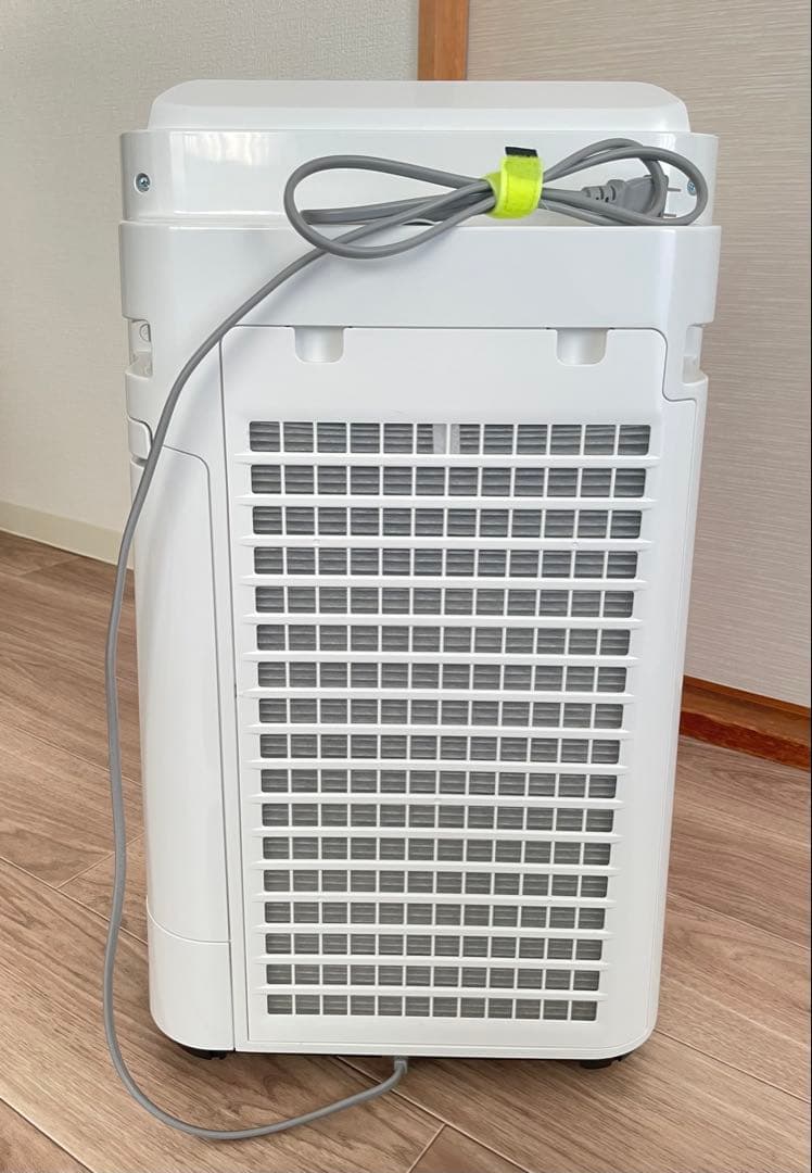 【美品】シャープ 加湿空気清浄機 KC-40TH7-W 2023年製