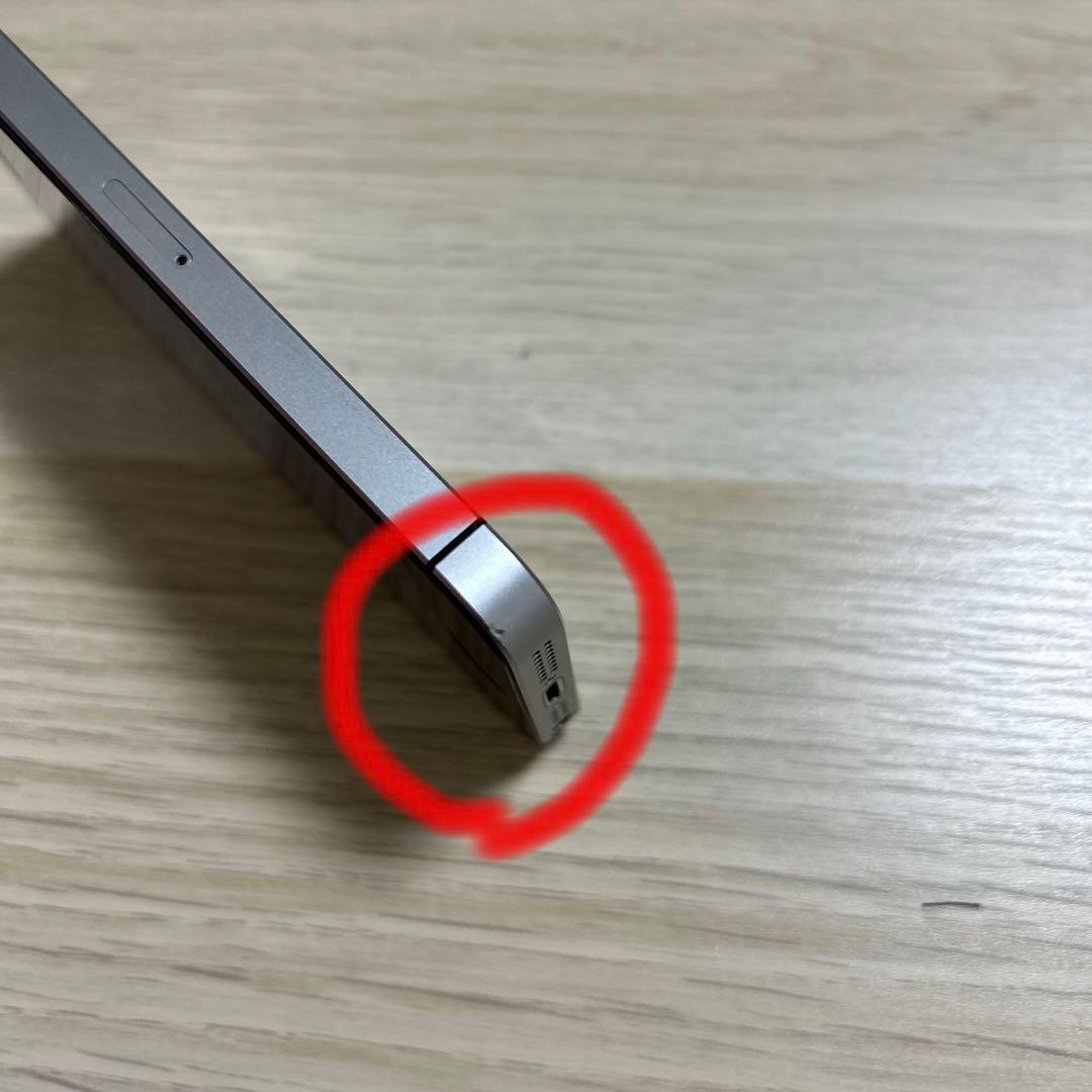 iPhoneSE 第1世代 128GB スペースグレイ　本体のみ