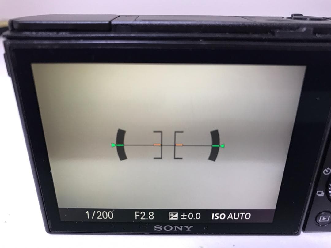 SONY Cyber-shot DSC-RX100M4 コンパクトデジタルカメラ