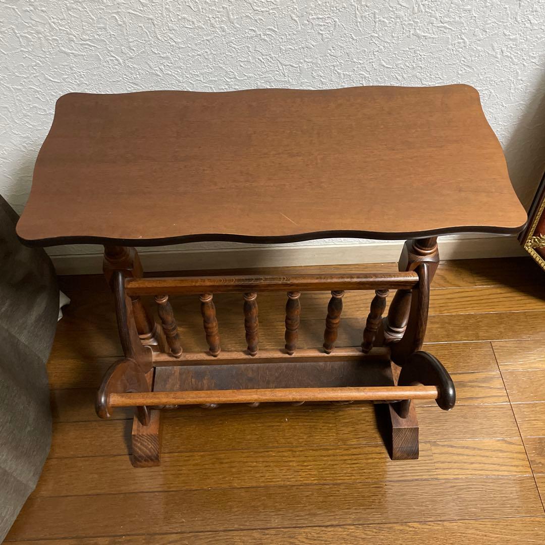 アンティーク　サイドテーブル