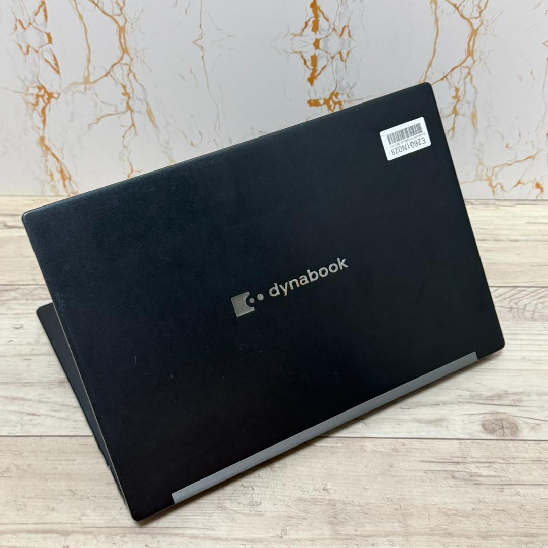 第11世代i5✨️ダイナブック/SSD256/8GB/カメラ付きノートPC/小型