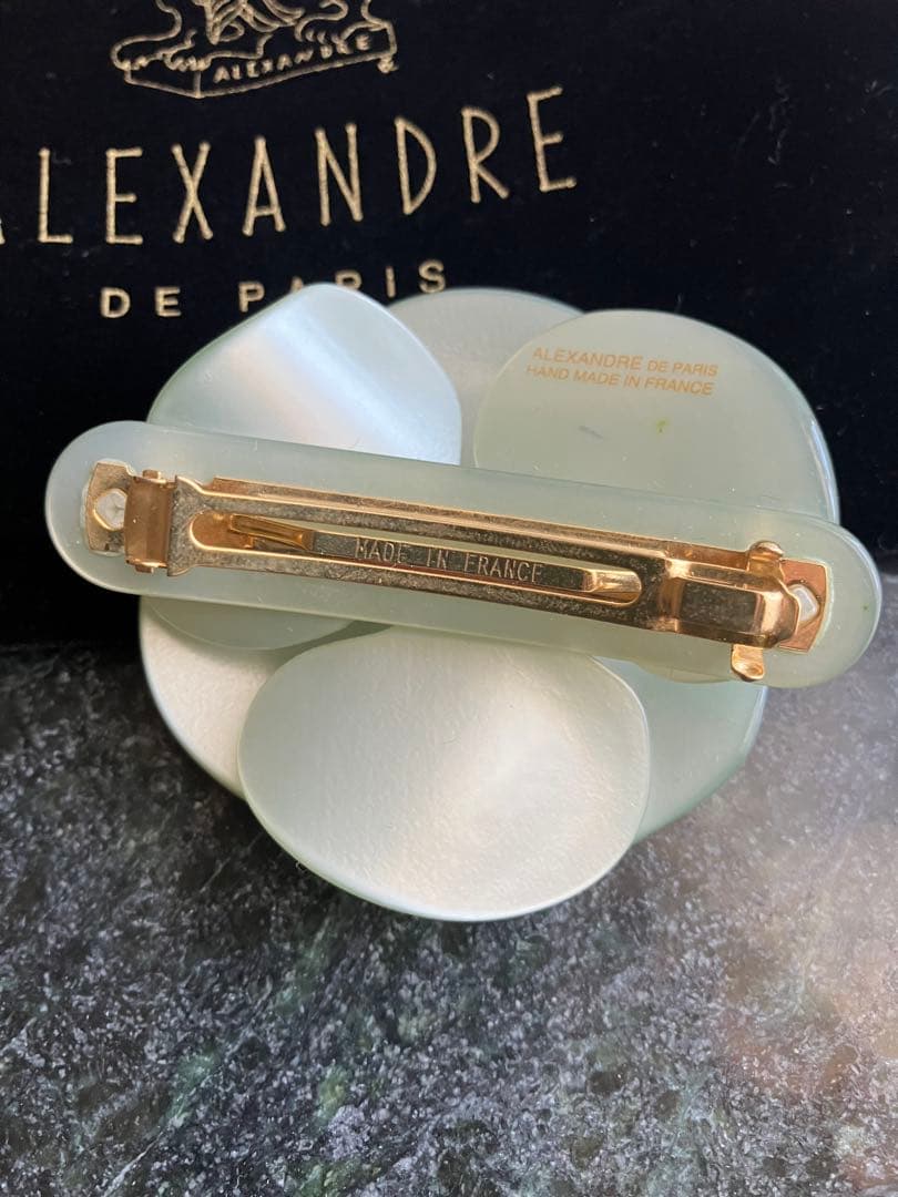 極美品　アレクサンドルドゥパリ　カメリア　バレッタ