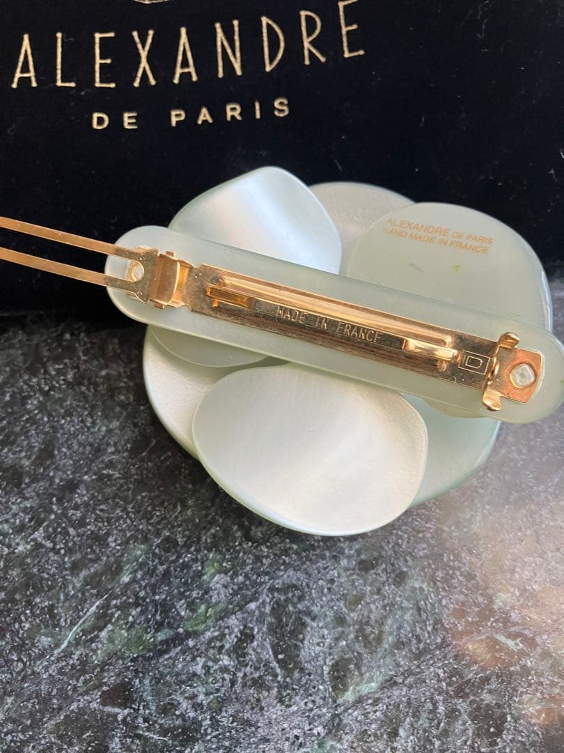 極美品　アレクサンドルドゥパリ　カメリア　バレッタ