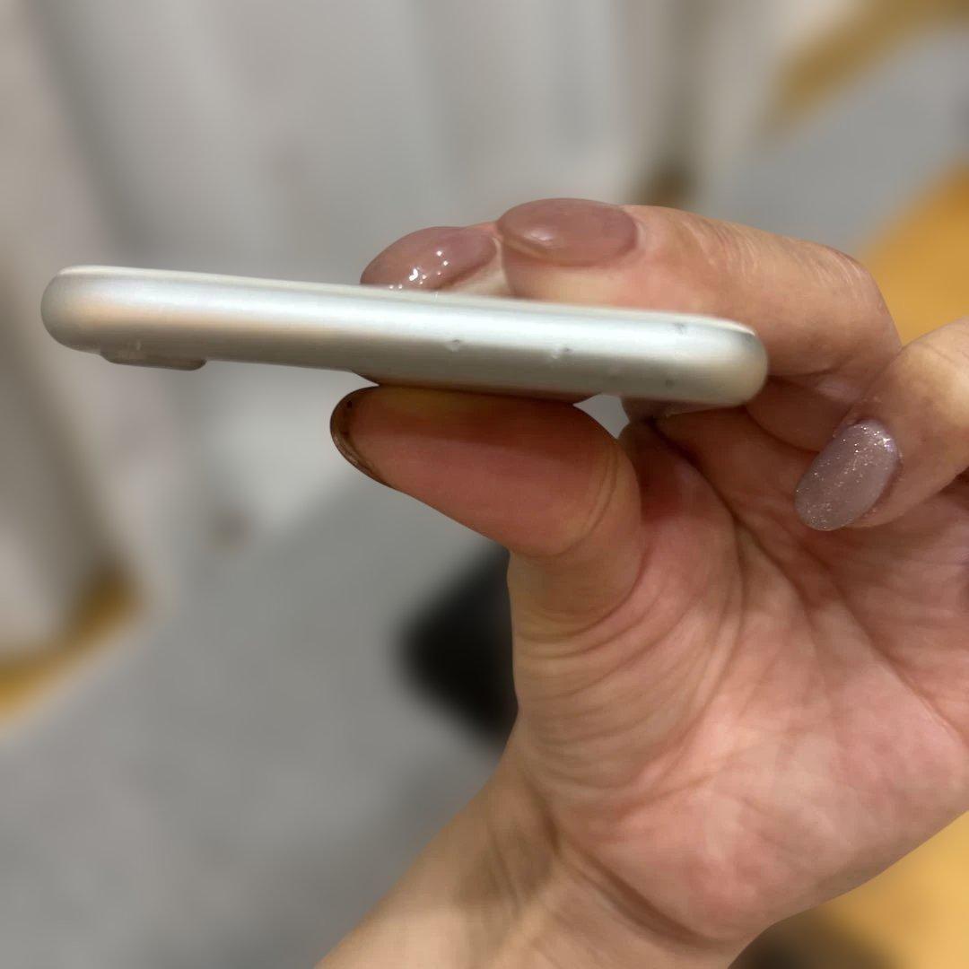 iPhone8 本体のみ