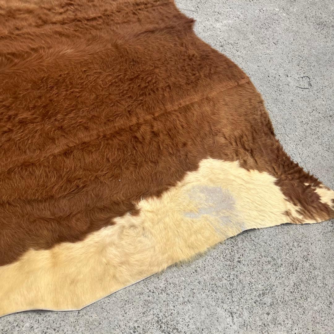 ヴィンテージ 大型 カウラグ 牛毛皮 敷物 絨毯 ラグマット アンティーク 半裁
