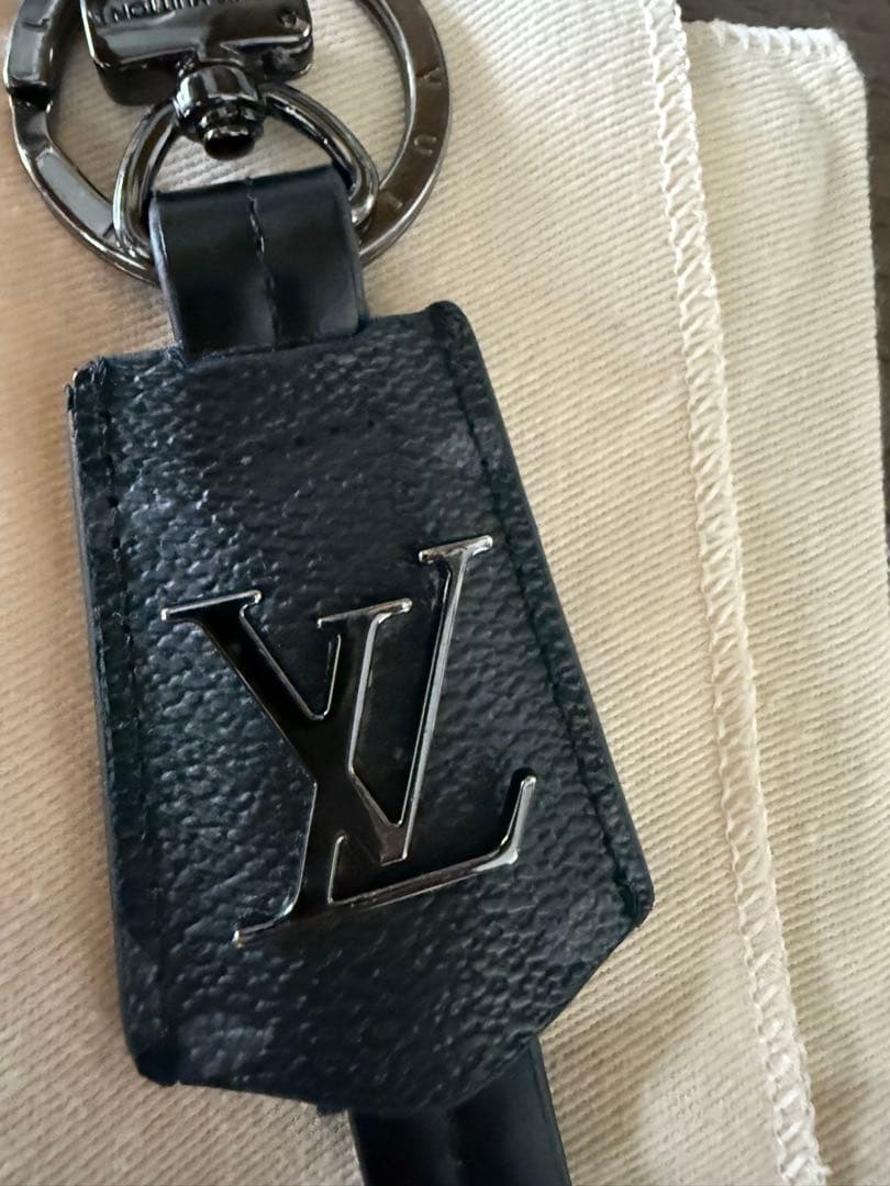 Louis Vuitton ブラックキーホルダー