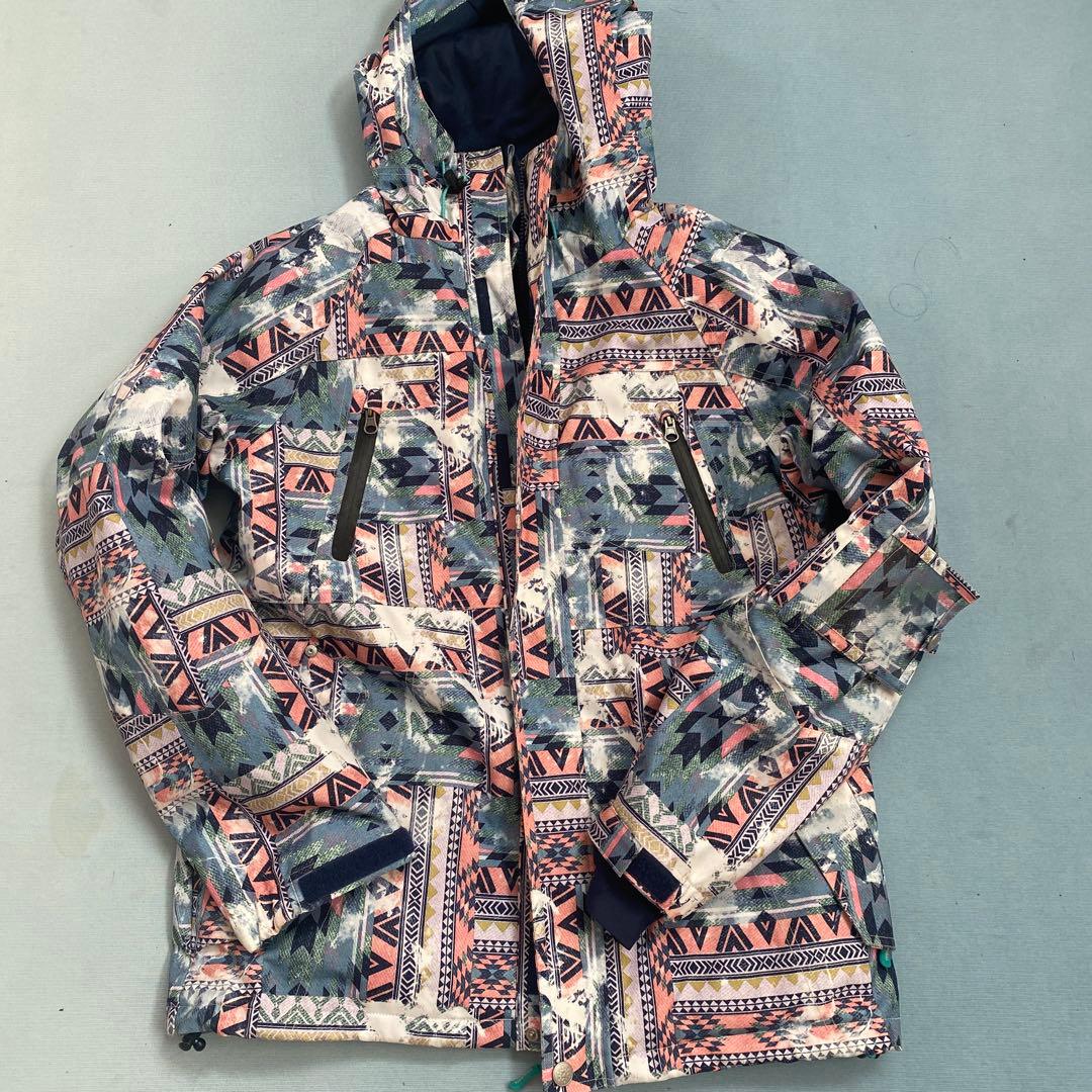 スノーボードウェア 女性用 多色幾何学模様　スキーウェア　冬山ウィンタースポーツ