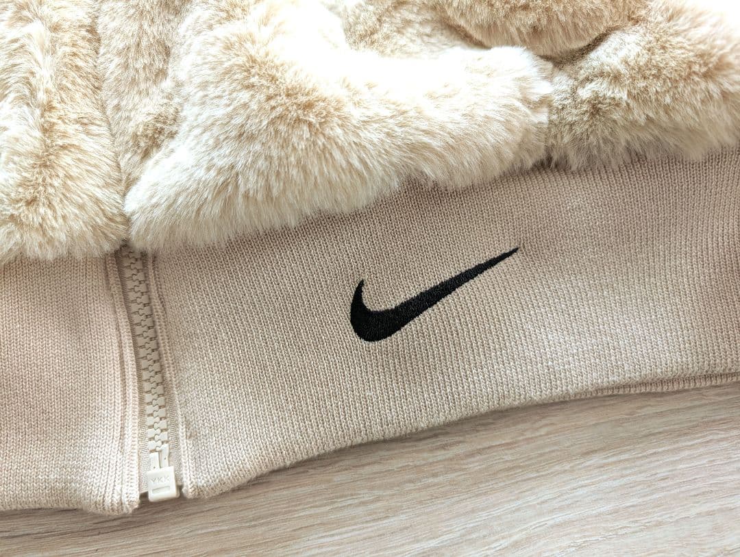 新品　NIKE　エッセンシャルFX FUR ファージャケット　ナイキウィメンズ