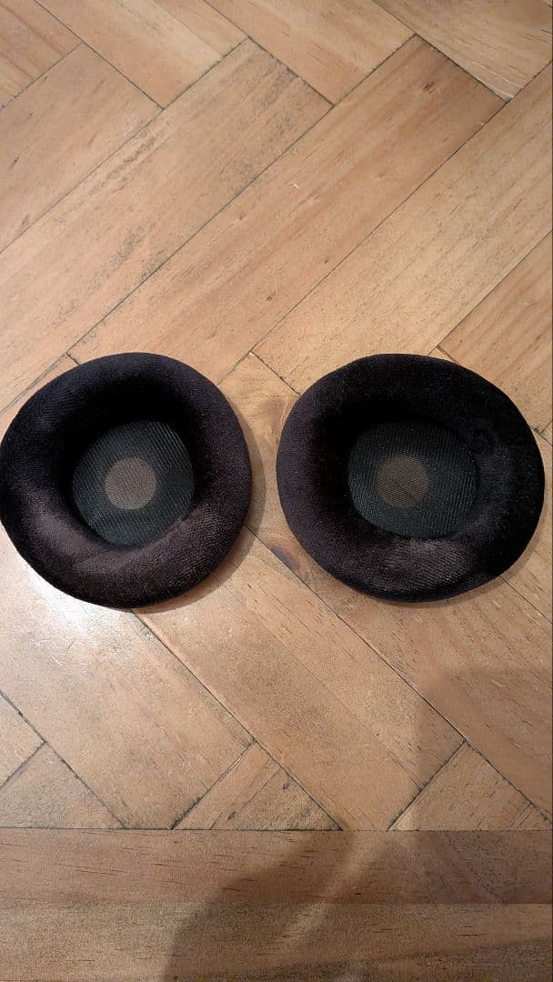 ヘッドホン AKG K712 PRO