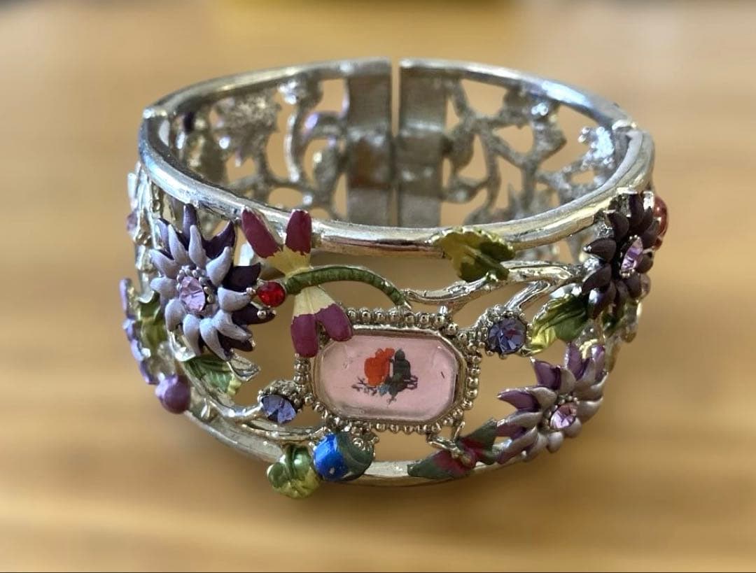 ブレスレットゴージャス美品！