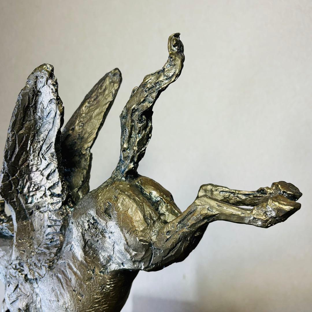 日本彫塑界巨匠 北村西望作 彫刻春駒に題す 洋銀製『春風 』台座付 馬 置き物