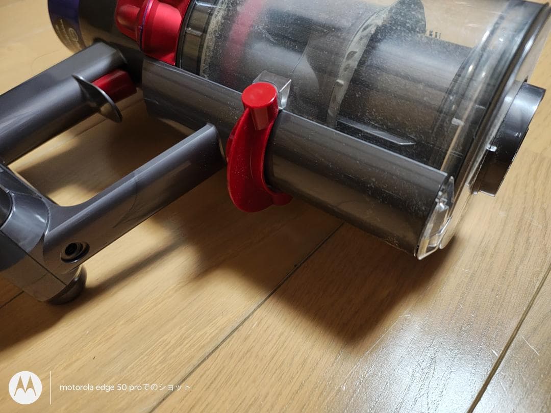 ダイソン★コードレス掃除機★V10本体★ＳV12★バッテリー新品と大差なし★6