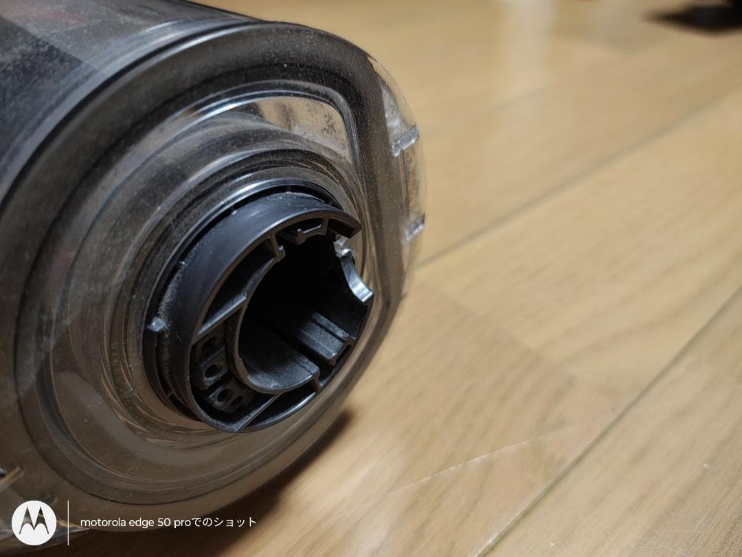 ダイソン★コードレス掃除機★V10本体★ＳV12★バッテリー新品と大差なし★6