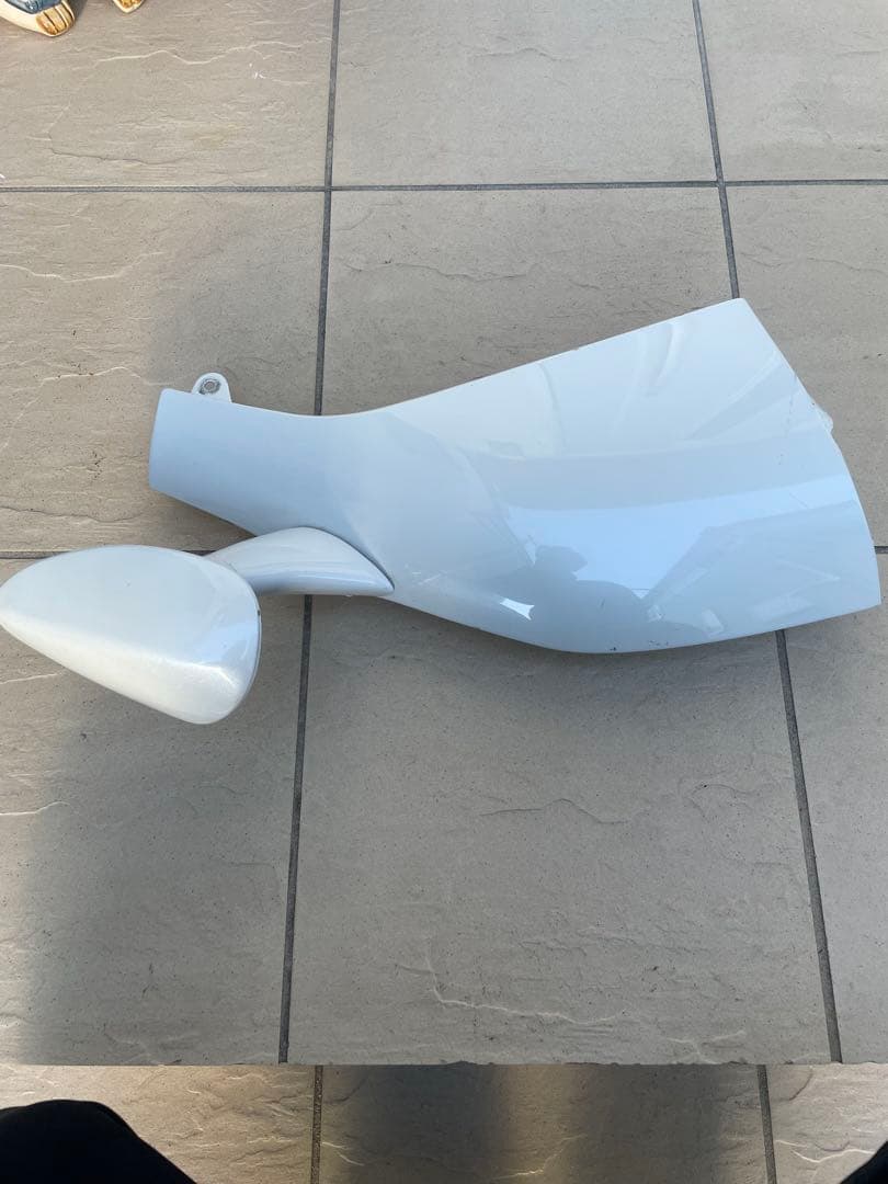 ハイエース200系　スタイリッシュフェンダーミラー