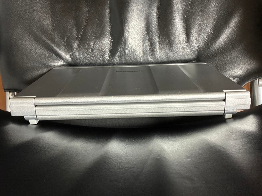 中古で人気の軽量、最速SV9win11 office2024認証済バッテリー好調