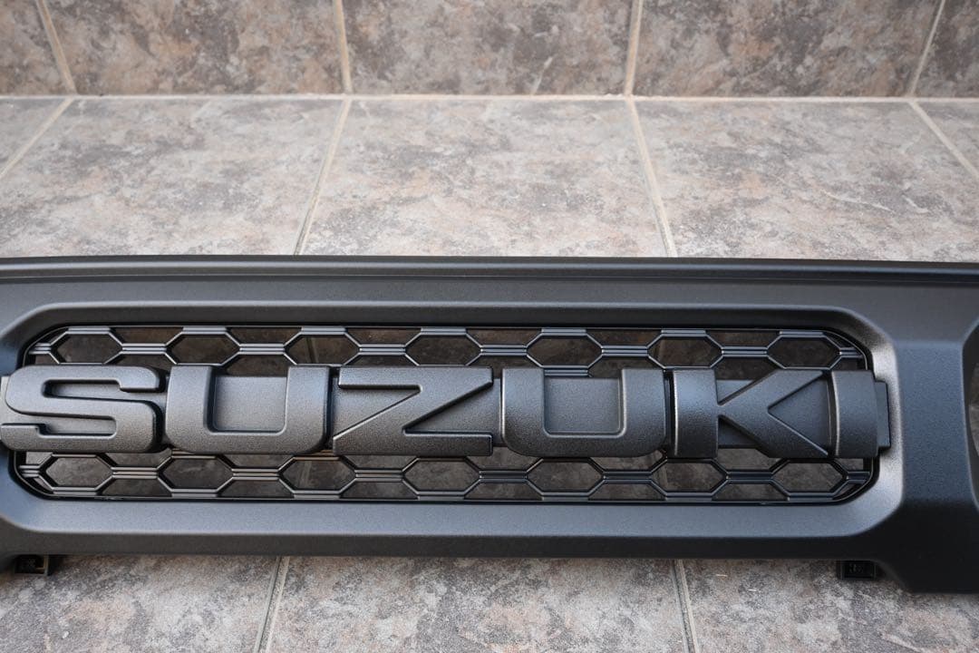 ROAMING HORIZONS ジムニー　グリル　　ビックエンブレムラプター