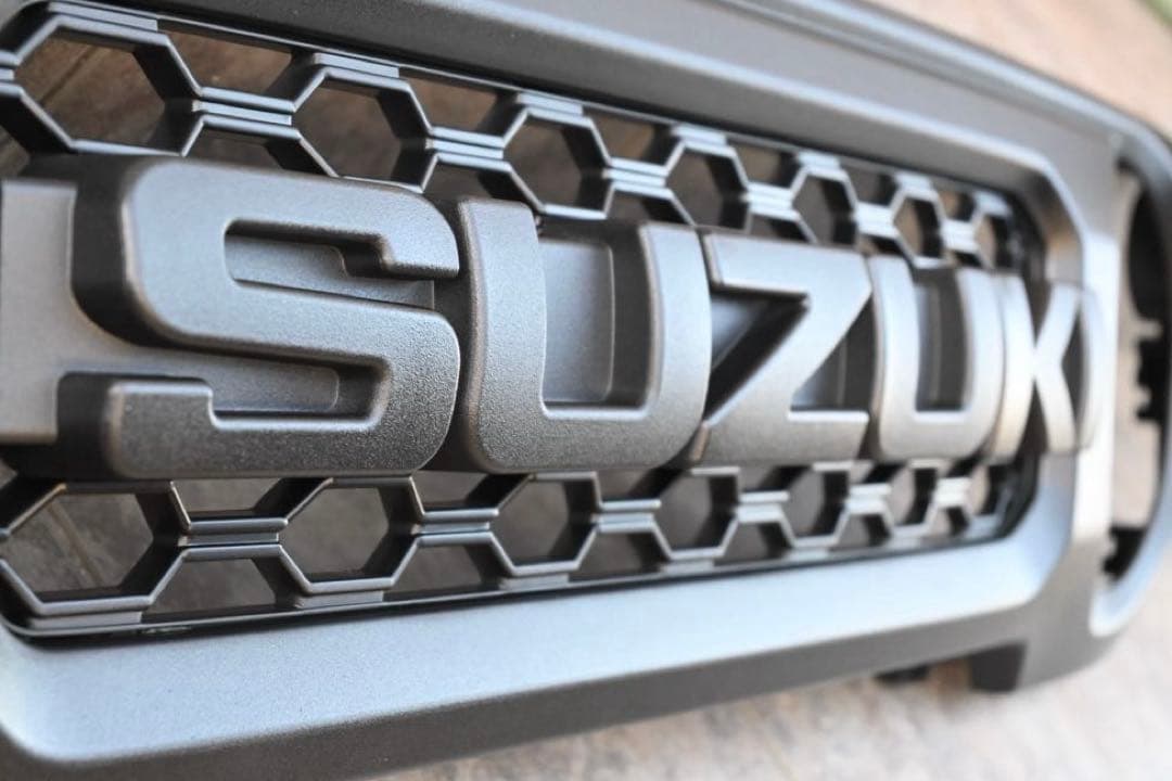 ROAMING HORIZONS ジムニー　グリル　　ビックエンブレムラプター