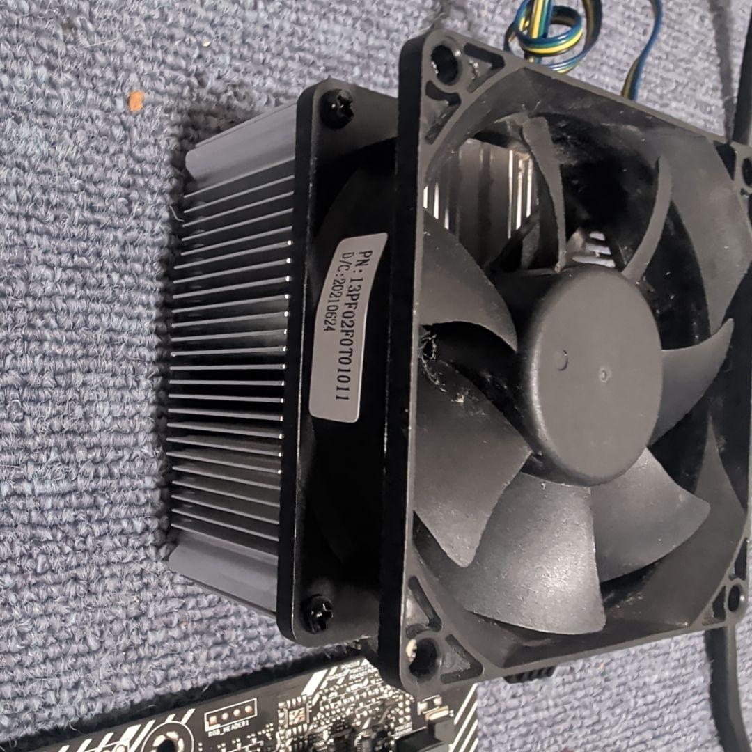 マザーボードとメモリーカード8g4枚