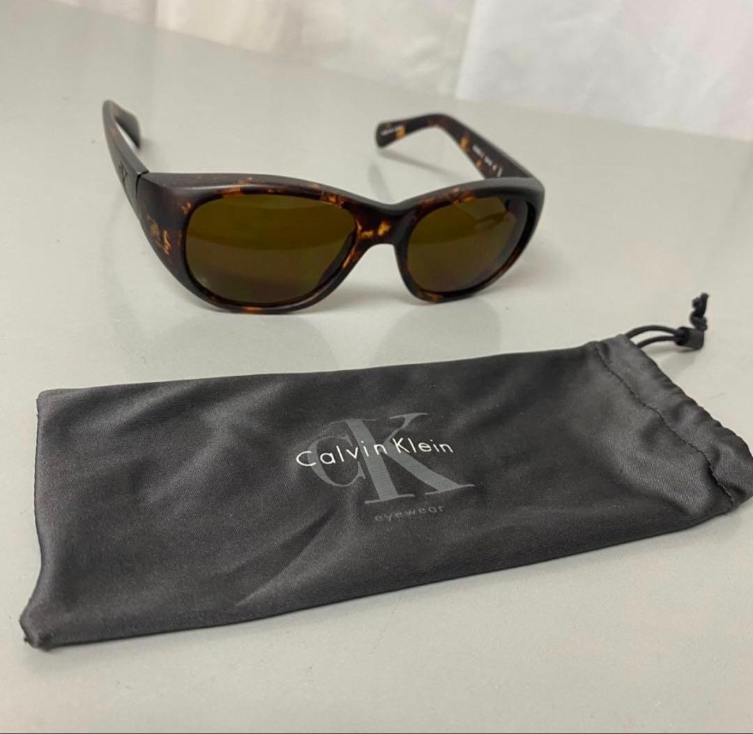 【最安値】　io着用　サングラス　カルバンクライン